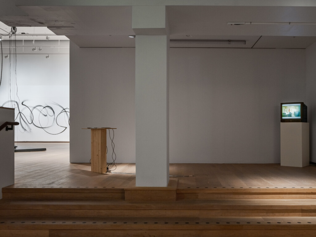 Installationsvy ”The Owl of Minerva”. Foto: Jean-Baptiste Béranger